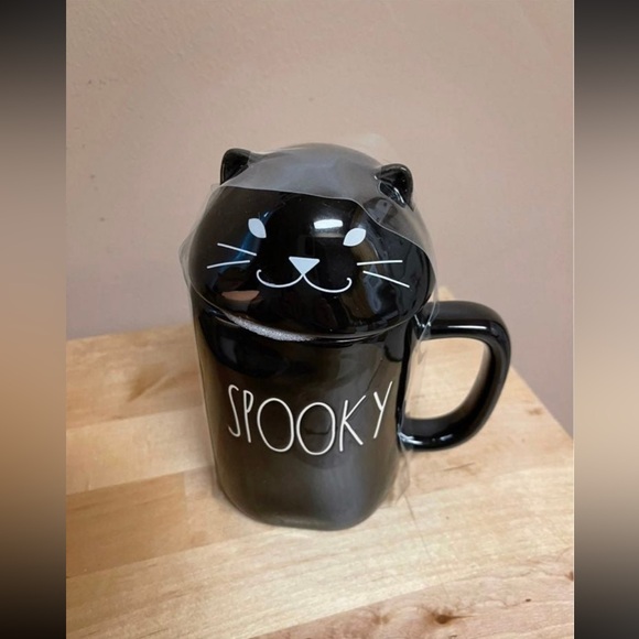 Rae Dunn Halloween Spooky Mug - Picture 5 of 5